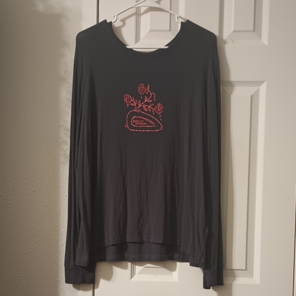 Harley-Davidson Black Tee with Red Graphic